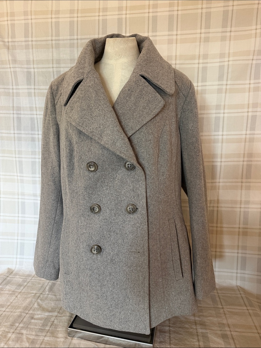 London Fog Classic Double-Breasted Gray Wool Blend Peacoat